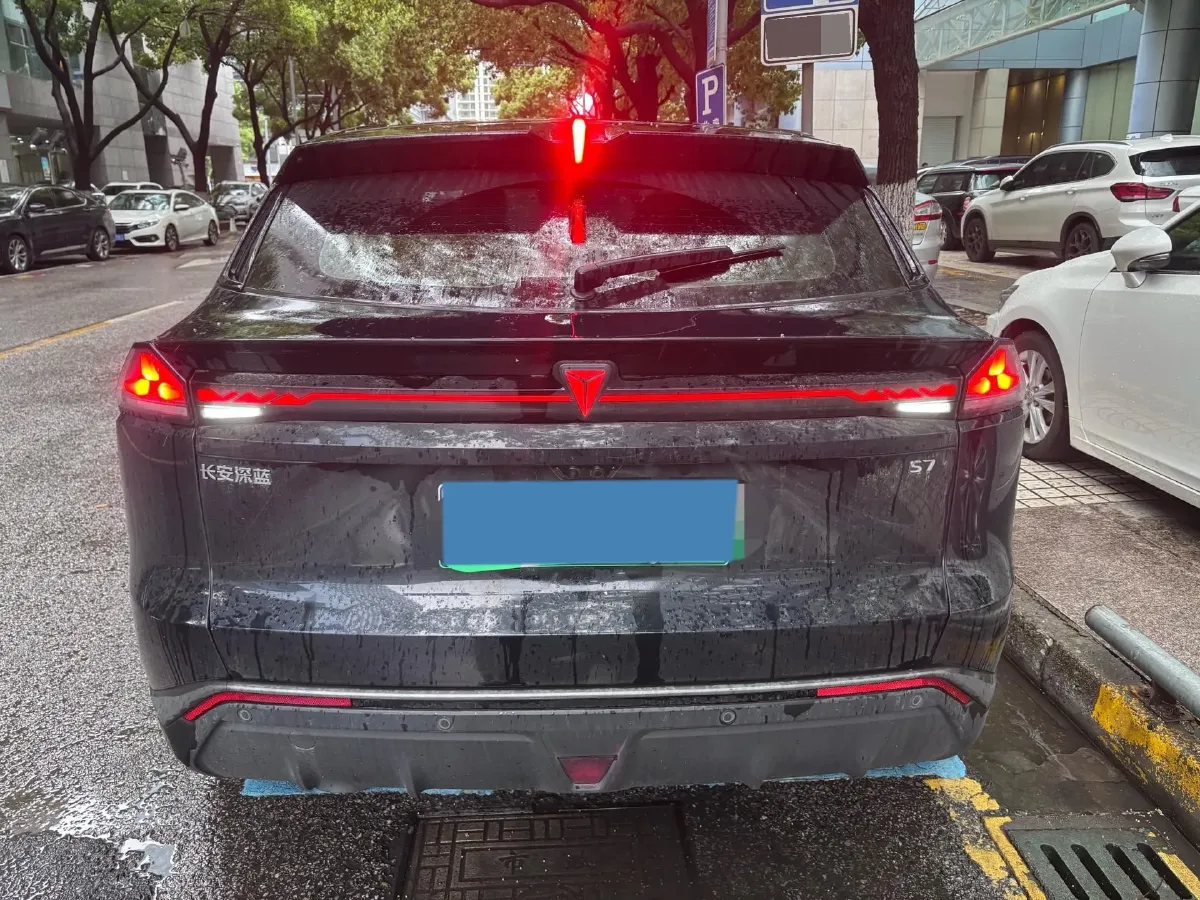 2023 Deepal S07 1.5L 95HP L4 REEV 31.73KWH,autocango,china used car exporter,china ev exporter,chinese used car exporter,chinese used ev exporter