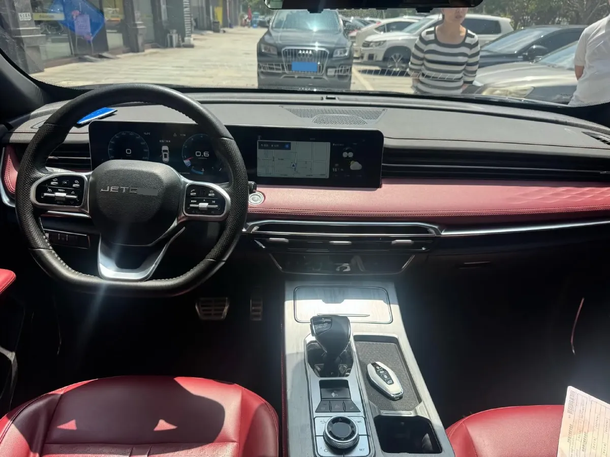 2023 Jetour X70 PRO 1.5T 156HP L4 6DCT,autocango,china used car exporter,china ev exporter,chinese used car exporter,chinese used ev exporter