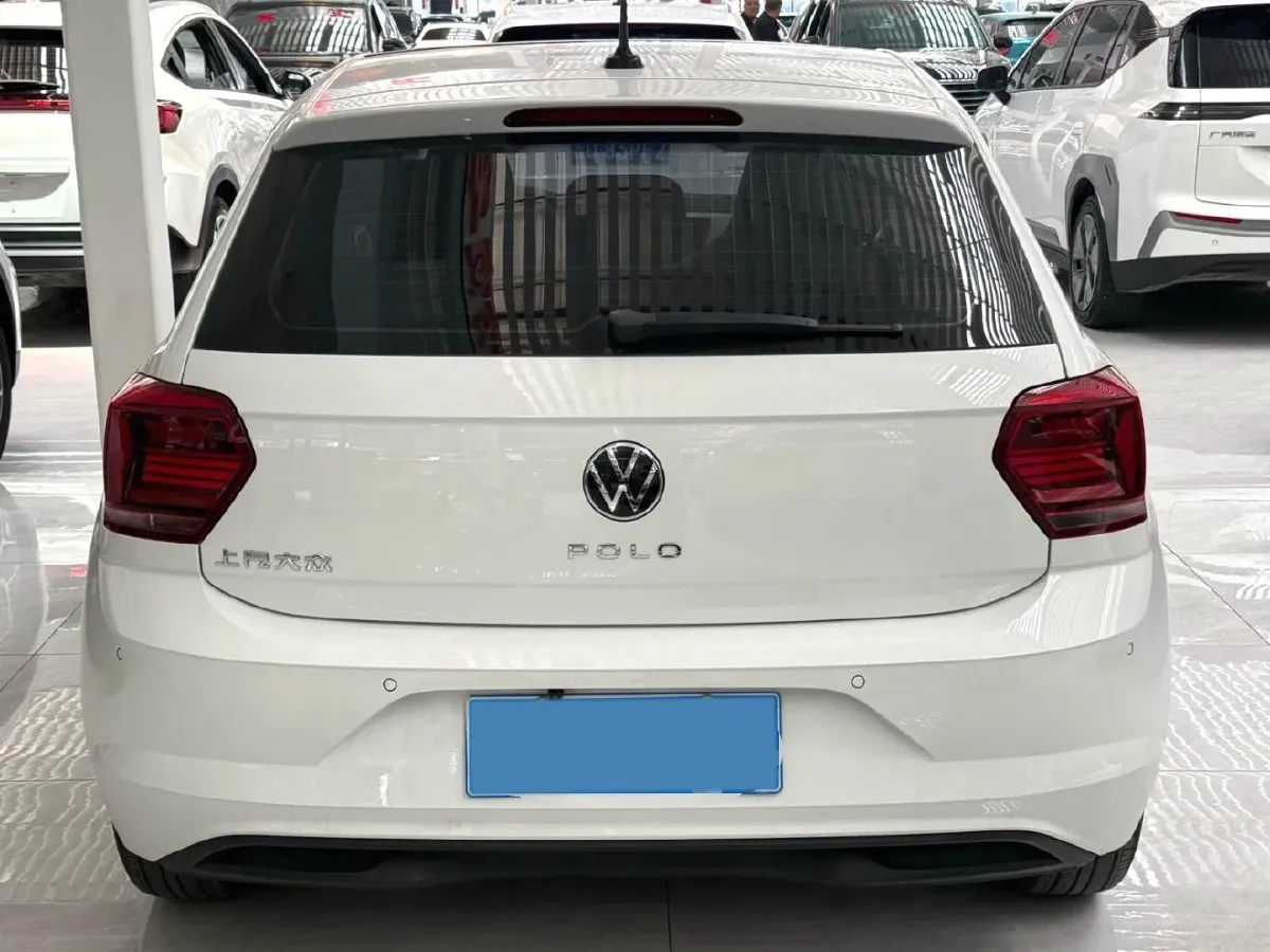 2023 Volkswagen Polo 1.5L 113HP L4 6AT,autocango,china used car exporter,china ev exporter,chinese used car exporter,chinese used ev exporter