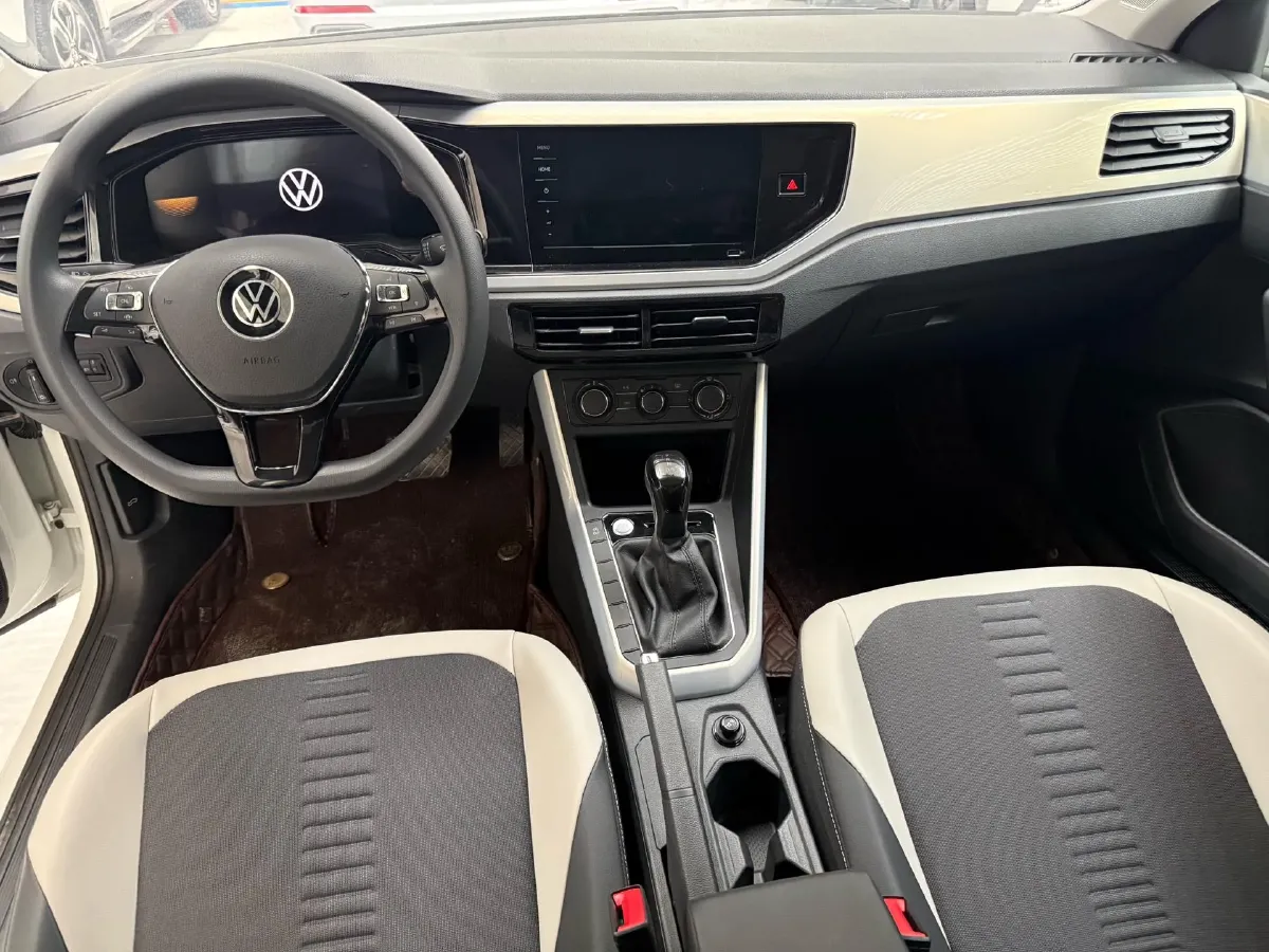 2023 Volkswagen Polo 1.5L 113HP L4 6AT,autocango,china used car exporter,china ev exporter,chinese used car exporter,chinese used ev exporter