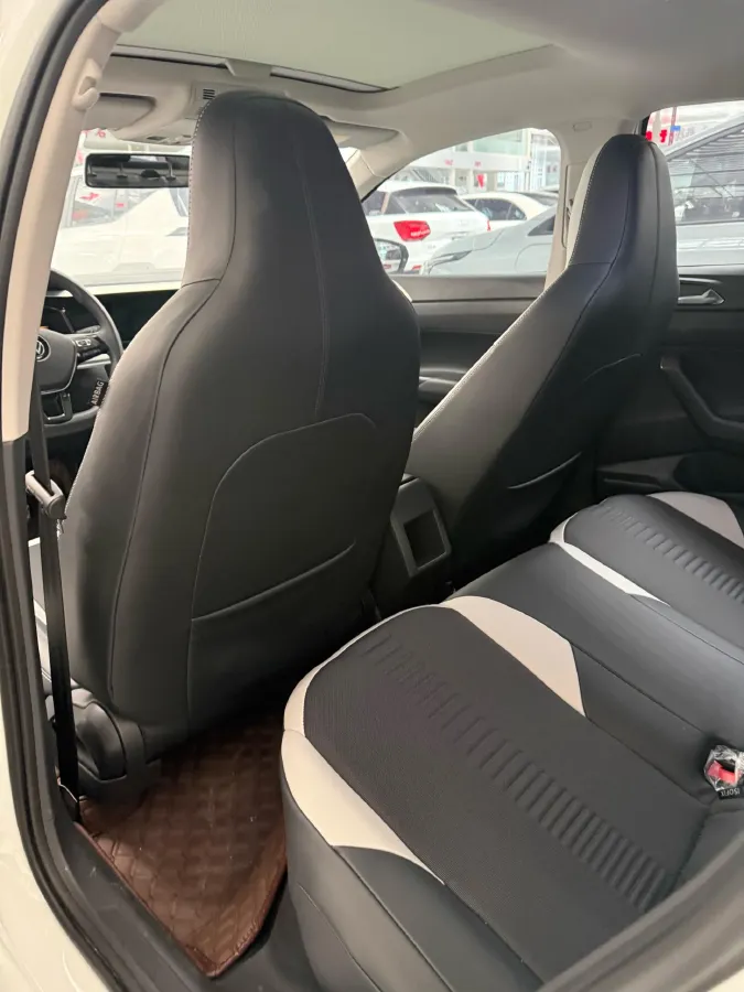 2023 Volkswagen Polo 1.5L 113HP L4 6AT,autocango,china used car exporter,china ev exporter,chinese used car exporter,chinese used ev exporter