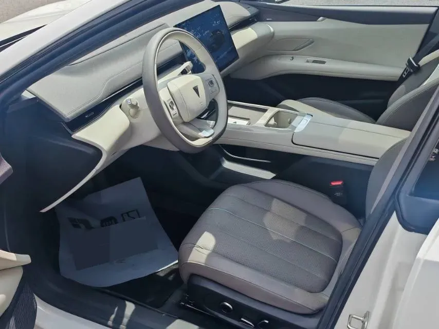 2024 Deepal L07 BEV 56.12KWH,autocango,china used car exporter,china ev exporter,chinese used car exporter,chinese used ev exporter