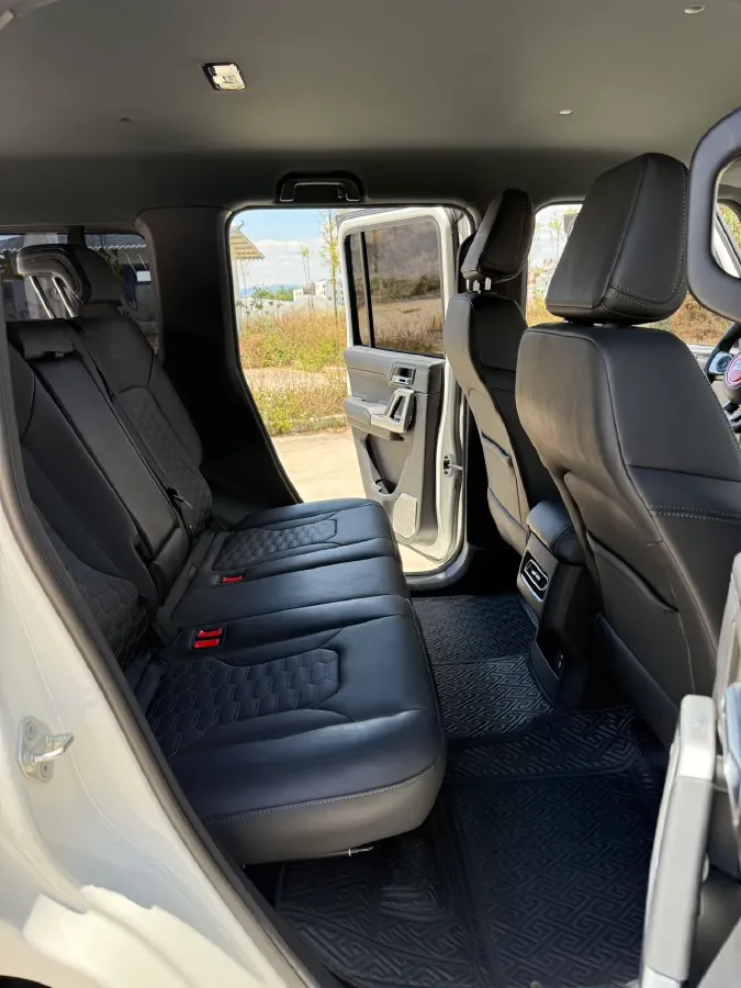 2024 212 212 T01 2.0T 252HP L4 8AT,autocango,china used car exporter,china ev exporter,chinese used car exporter,chinese used ev exporter