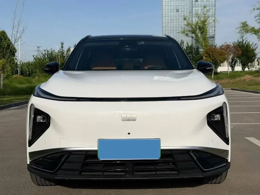 2025 Geely Galaxy L7 1.5L 112HP L4 1DHT PHEV 18.4KWH,autocango,china used car exporter,china ev exporter,chinese used car exporter,chinese used ev exporter