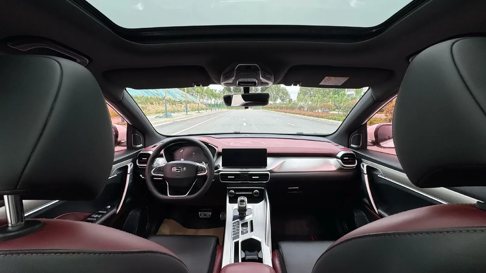 2019 Geely Coolray 1.5T 177HP L3 7DCT,autocango,china used car exporter,china ev exporter,chinese used car exporter,chinese used ev exporter