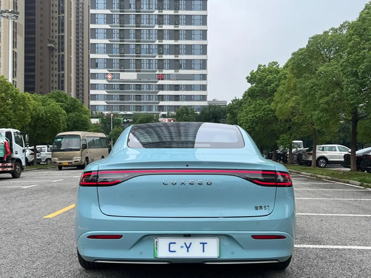 2026 Luxeed S7 BEV,autocango,china used car exporter,china ev exporter,chinese used car exporter,chinese used ev exporter