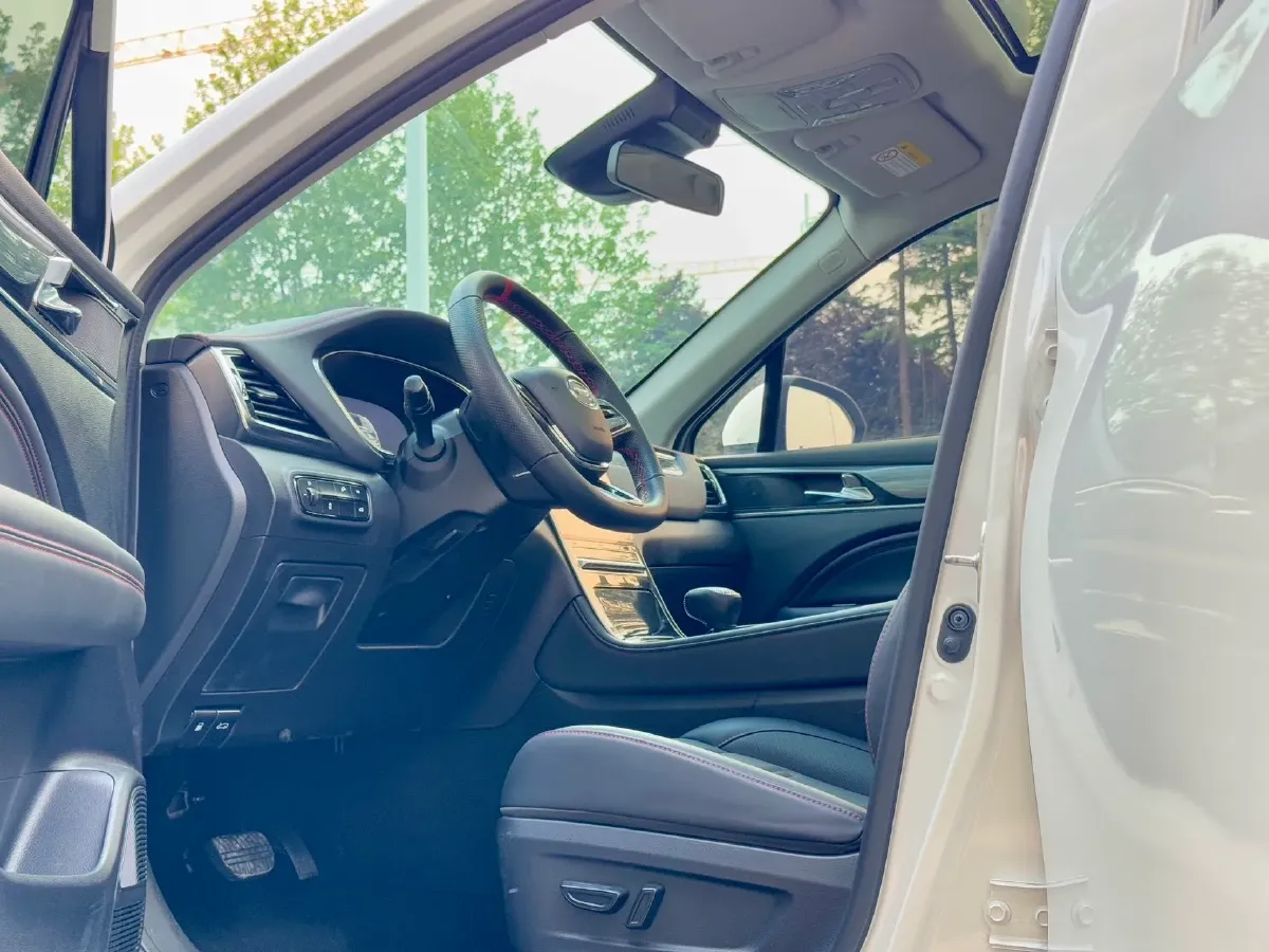 2021 GAC Trumpchi GS4 Plus 1.5T 169HP L4 6AT,autocango,china used car exporter,china ev exporter,chinese used car exporter,chinese used ev exporter