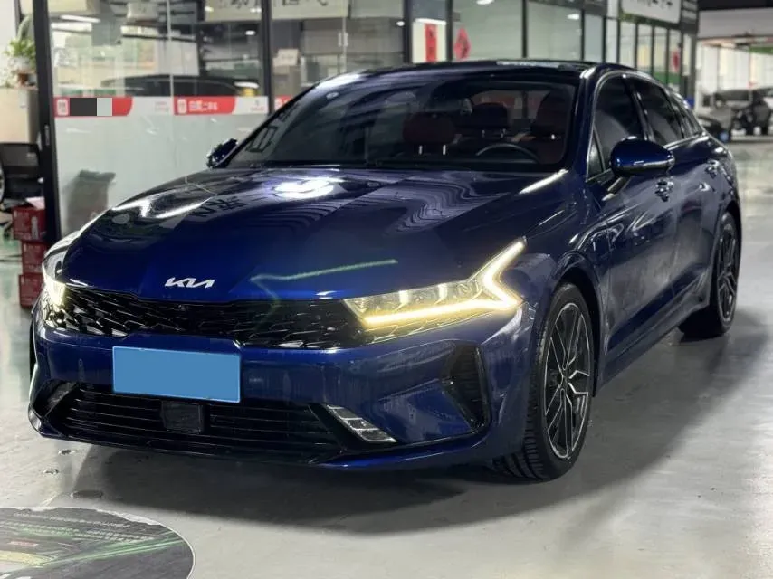 2021 Toyota Camry 2.0L 178HP L4 CVT,autocango,china used car exporter,china ev exporter,chinese used car exporter,chinese used ev exporter