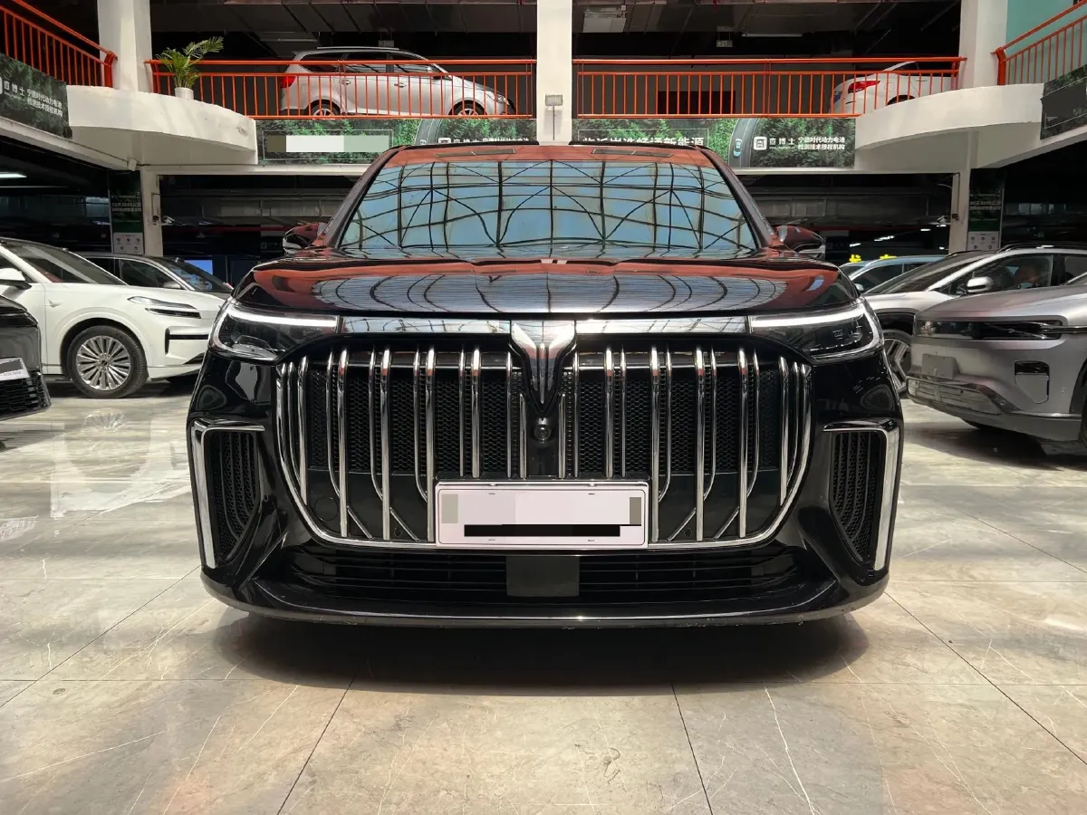 2022 Voyah Dream 1.5T 136HP L4 PHEV 25.57KWH,autocango,china used car exporter,china ev exporter,chinese used car exporter,chinese used ev exporter