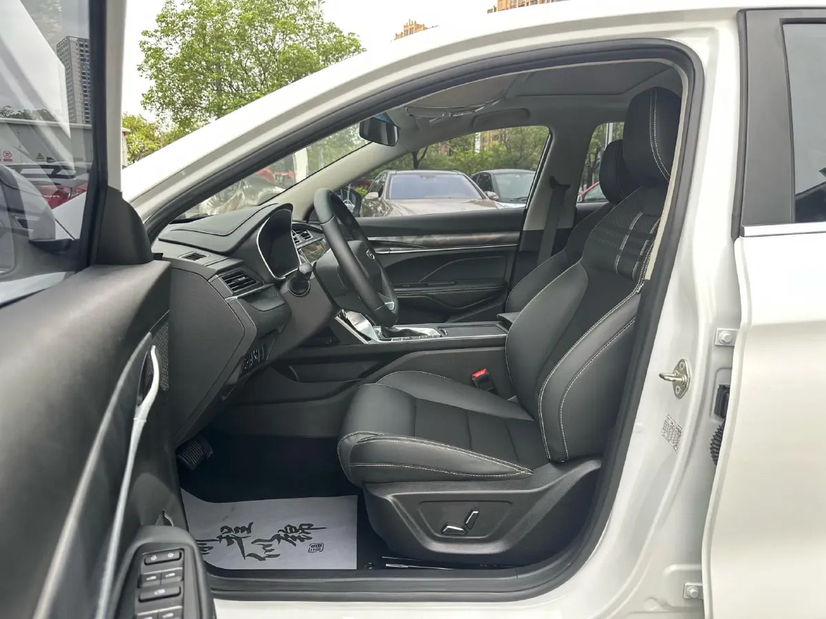 2021 Geely Binray 1.4T 141HP L4 CVT,autocango,china used car exporter,china ev exporter,chinese used car exporter,chinese used ev exporter