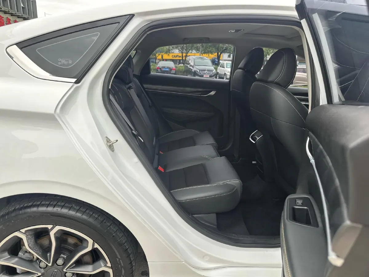 2021 Geely Binray 1.4T 141HP L4 CVT,autocango,china used car exporter,china ev exporter,chinese used car exporter,chinese used ev exporter