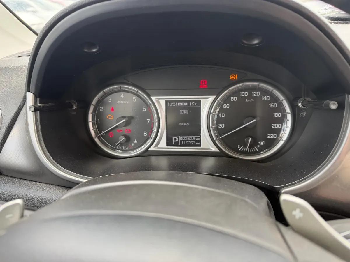 2016 Suzuki Vitara 1.4T 140HP L4 6AT,autocango,china used car exporter,china ev exporter,chinese used car exporter,chinese used ev exporter