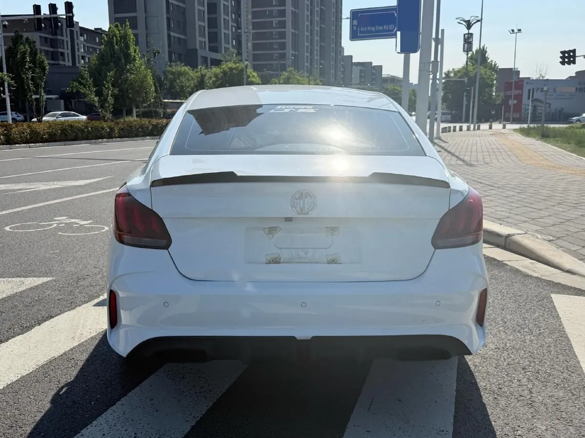 2023 MG 5 1.5L 129HP L4 5MT,autocango,china used car exporter,china ev exporter,chinese used car exporter,chinese used ev exporter