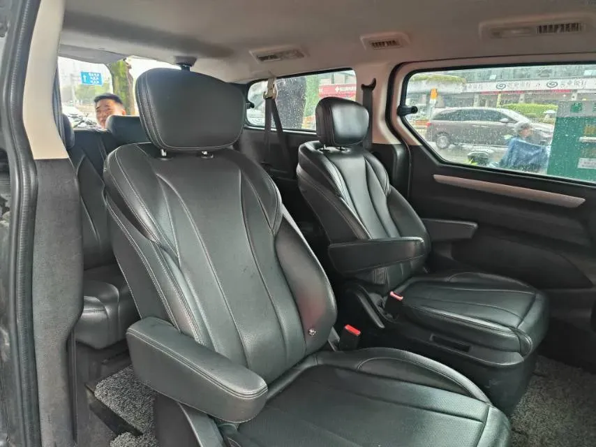 2023 MAXUS G20 2.0T 261HP L4 8AT,autocango,china used car exporter,china ev exporter,chinese used car exporter,chinese used ev exporter