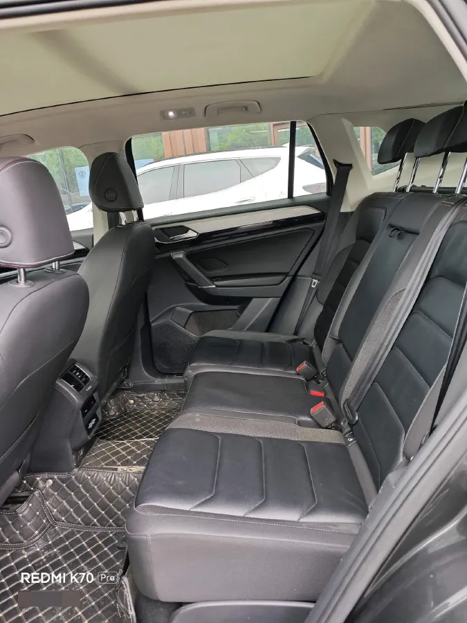 2019 Jeep Cherokee 2.0T 234HP L4 9AT,autocango,china used car exporter,china ev exporter,chinese used car exporter,chinese used ev exporter