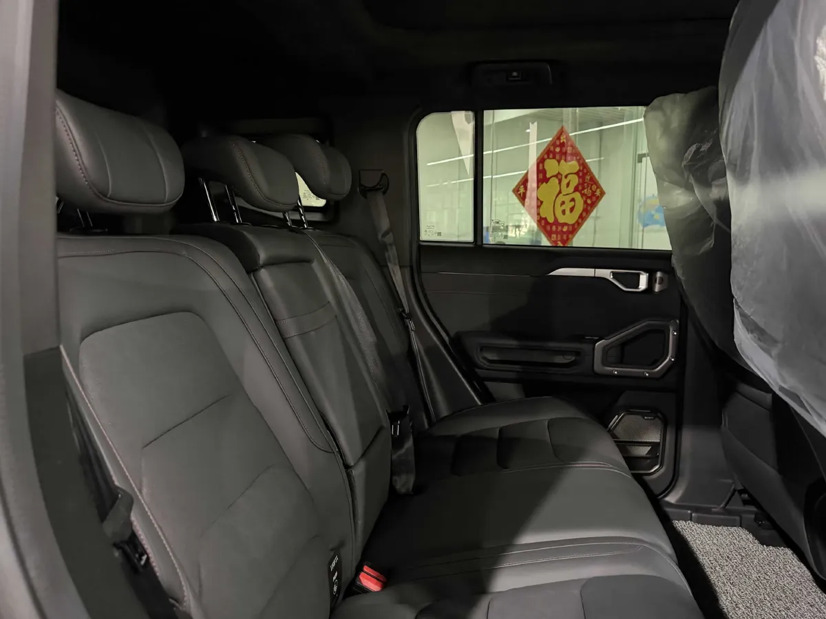 2023 Jetour Traveller 2.0T 254HP L4 7DCT,autocango,china used car exporter,china ev exporter,chinese used car exporter,chinese used ev exporter