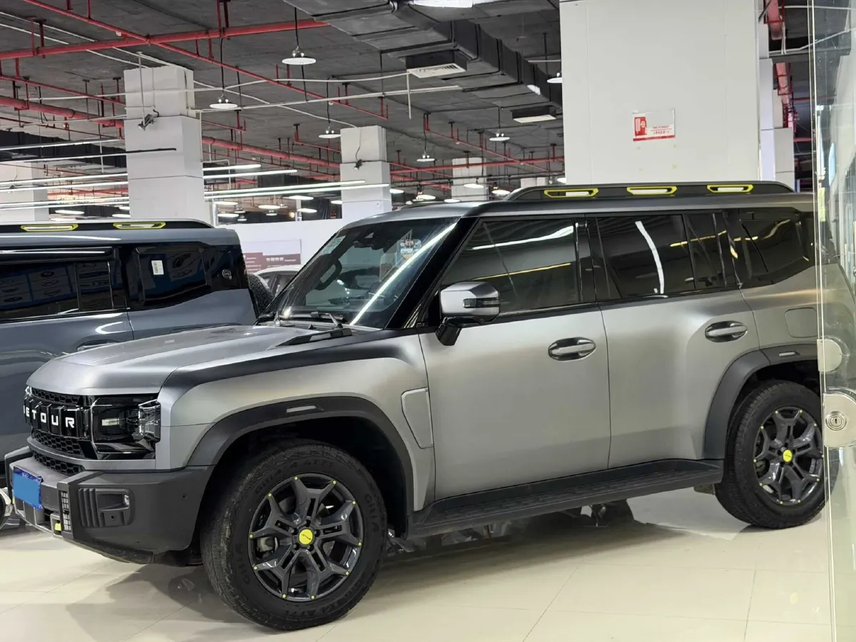 2023 Jetour Traveller 2.0T 254HP L4 7DCT,autocango,china used car exporter,china ev exporter,chinese used car exporter,chinese used ev exporter