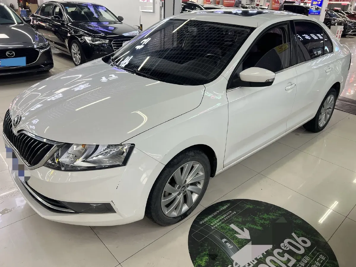 2019 SWM G01 1.5T 156HP L4 6AT,autocango,china used car exporter,china ev exporter,chinese used car exporter,chinese used ev exporter
