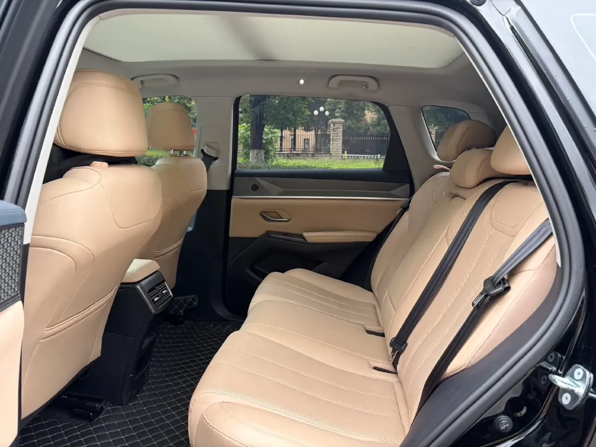 2025 BYD Song Pro 1.5L 101HP L4 E-CVT PHEV 12.9KWH,autocango,china used car exporter,china ev exporter,chinese used car exporter,chinese used ev exporter