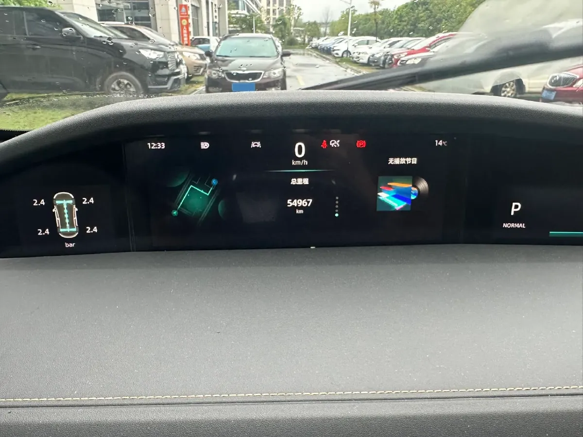 2021 ChangAn UNI-K 2.0T 233HP L4 8AT,autocango,china used car exporter,china ev exporter,chinese used car exporter,chinese used ev exporter