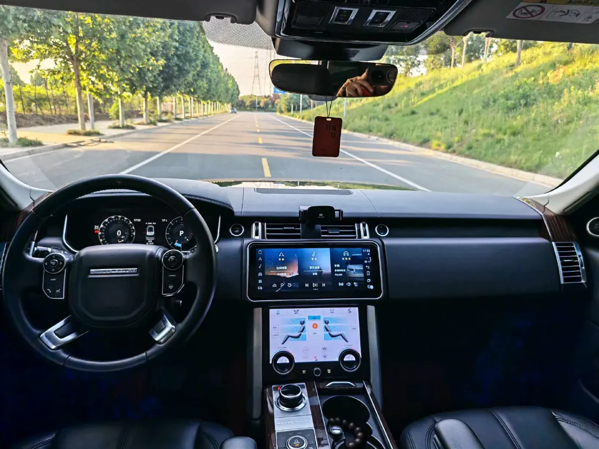 2017 Land Rover Range Rover 3.0T 340HP V6 8AT,autocango,china used car exporter,china ev exporter,chinese used car exporter,chinese used ev exporter