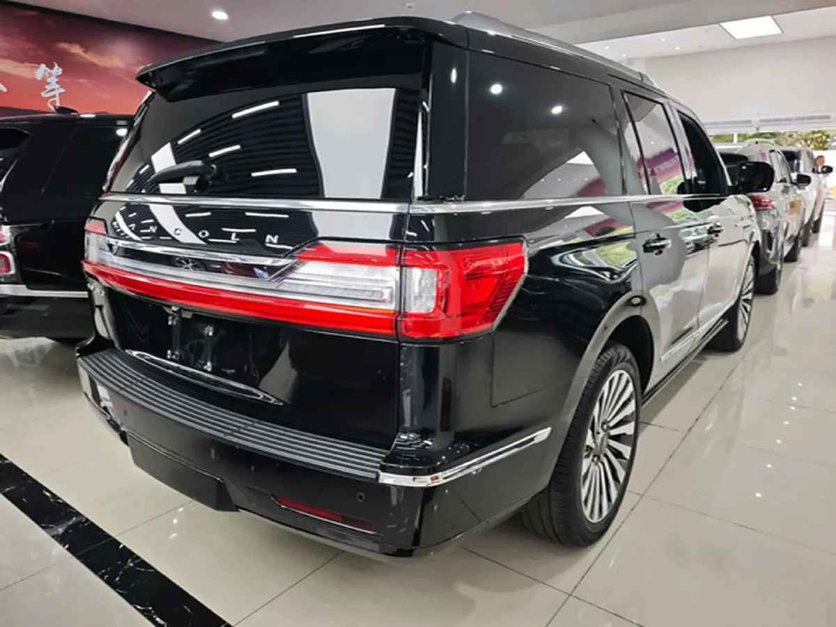 2020 Lincoln Navigator 3.5T 388HP V6 10AT,autocango,china used car exporter,china ev exporter,chinese used car exporter,chinese used ev exporter