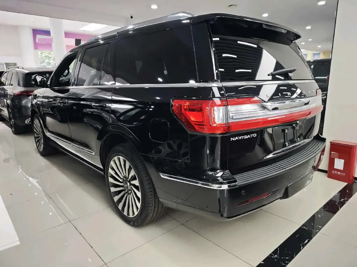 2020 Lincoln Navigator 3.5T 388HP V6 10AT,autocango,china used car exporter,china ev exporter,chinese used car exporter,chinese used ev exporter