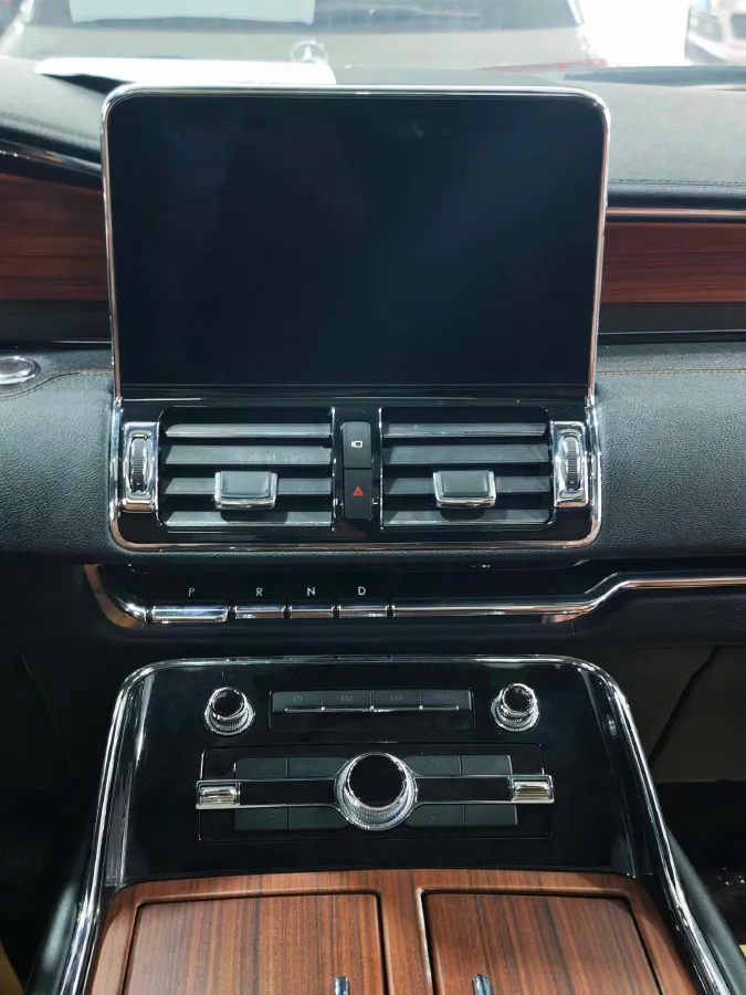 2020 Lincoln Navigator 3.5T 388HP V6 10AT,autocango,china used car exporter,china ev exporter,chinese used car exporter,chinese used ev exporter