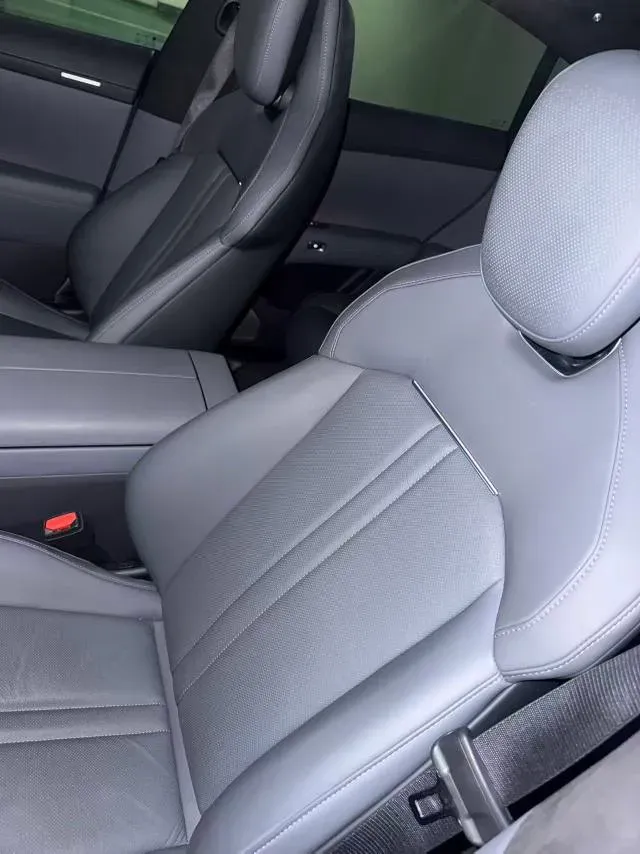 2025 MI YU7 BEV 101.7KWH,autocango,china used car exporter,china ev exporter,chinese used car exporter,chinese used ev exporter