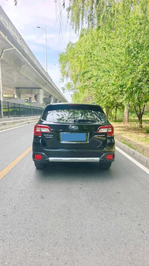 2020 Subaru Outback 2.5L 175HP H4 CVT,autocango,china used car exporter,china ev exporter,chinese used car exporter,chinese used ev exporter