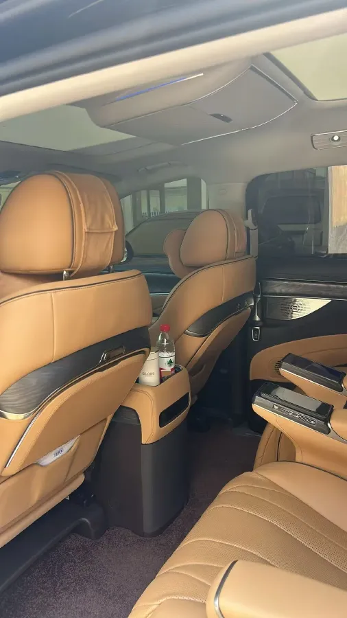 2024 Denza D9 1.5T 139HP L4 E-CVT PHEV 40KWH,autocango,china used car exporter,china ev exporter,chinese used car exporter,chinese used ev exporter