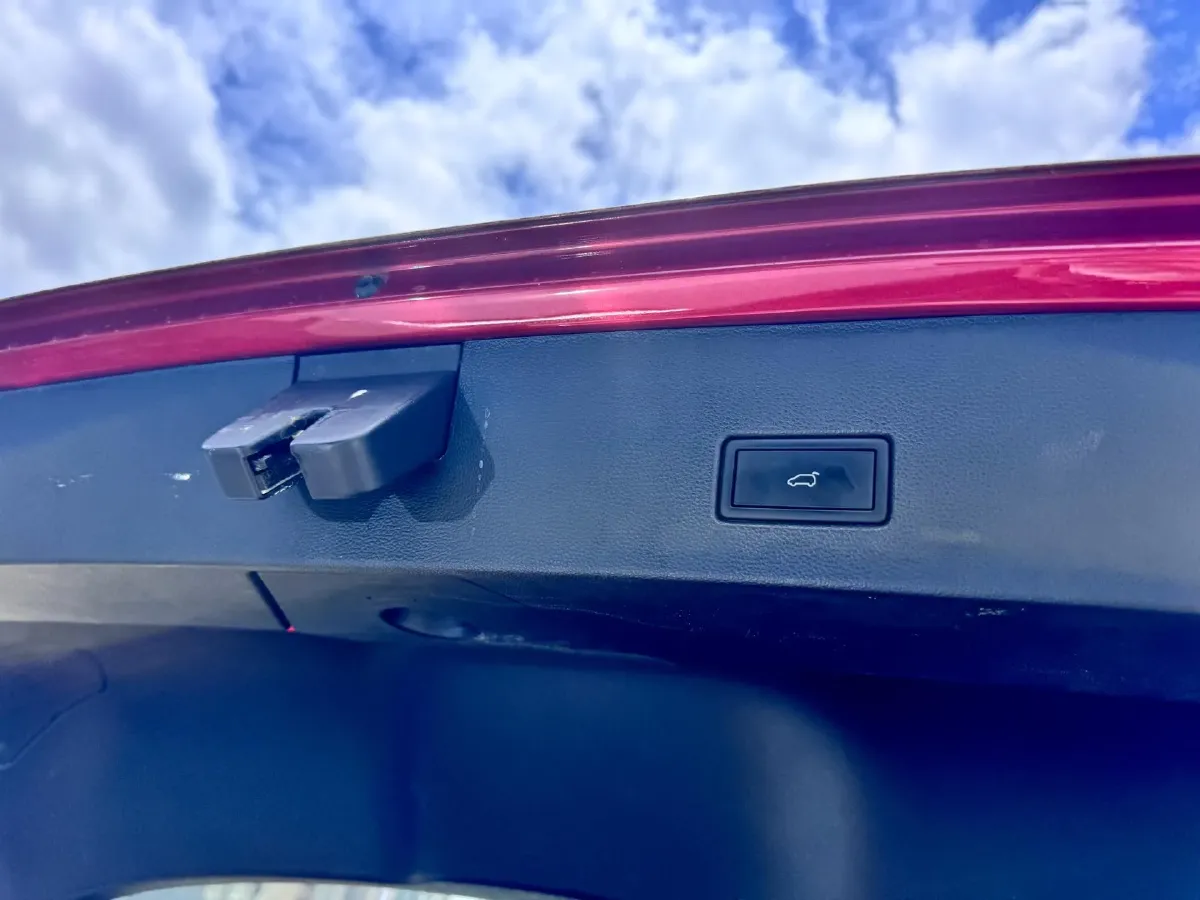 2020 Volkswagen T-Roc 1.4T 150HP L4 7DCT,autocango,china used car exporter,china ev exporter,chinese used car exporter,chinese used ev exporter