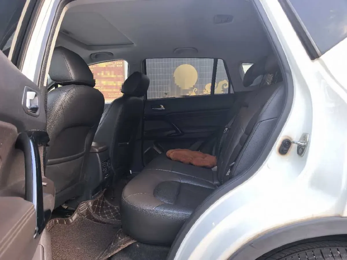 2017 GAC Trumpchi GS4 1.3T 137HP L4 5MT,autocango,china used car exporter,china ev exporter,chinese used car exporter,chinese used ev exporter