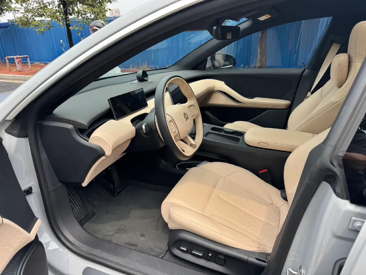 2023 NIO ET5T BEV 75KWH,autocango,china used car exporter,china ev exporter,chinese used car exporter,chinese used ev exporter