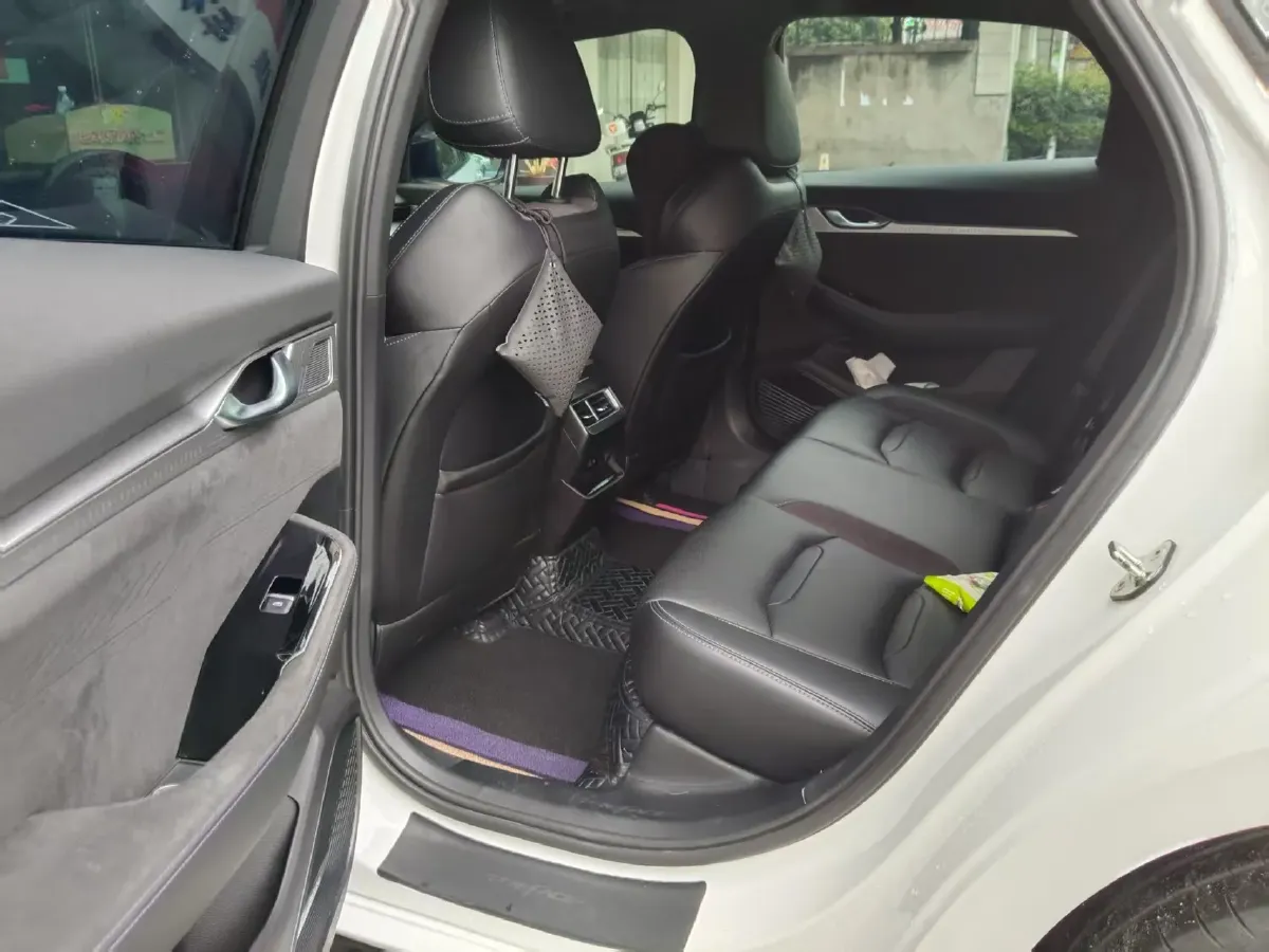 2024 Geely Preface 2.0T 190HP L4 7DCT,autocango,china used car exporter,china ev exporter,chinese used car exporter,chinese used ev exporter