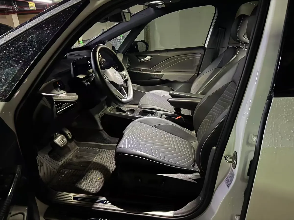 2024 Volkswagen ID.3 BEV 52.8KWH,autocango,china used car exporter,china ev exporter,chinese used car exporter,chinese used ev exporter