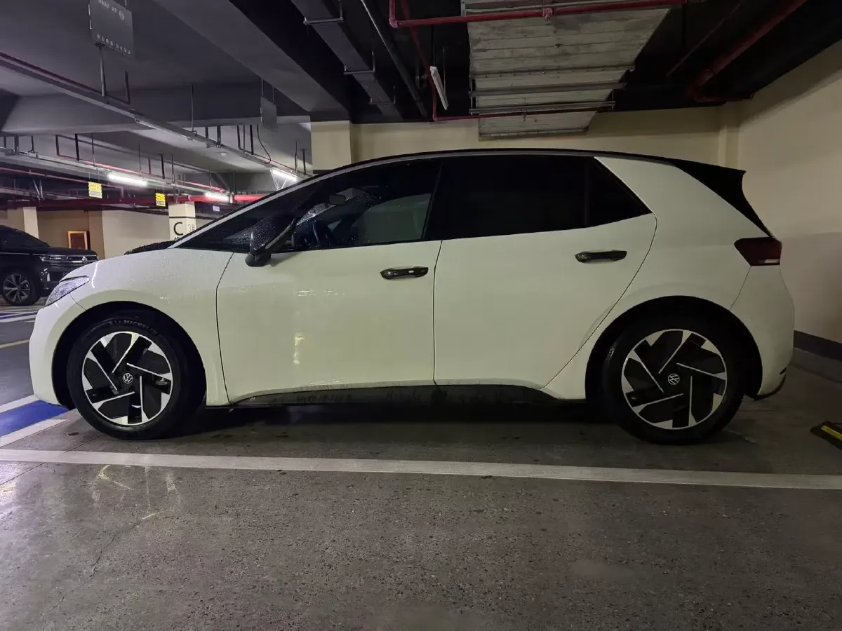 2024 Volkswagen ID.3 BEV 52.8KWH,autocango,china used car exporter,china ev exporter,chinese used car exporter,chinese used ev exporter