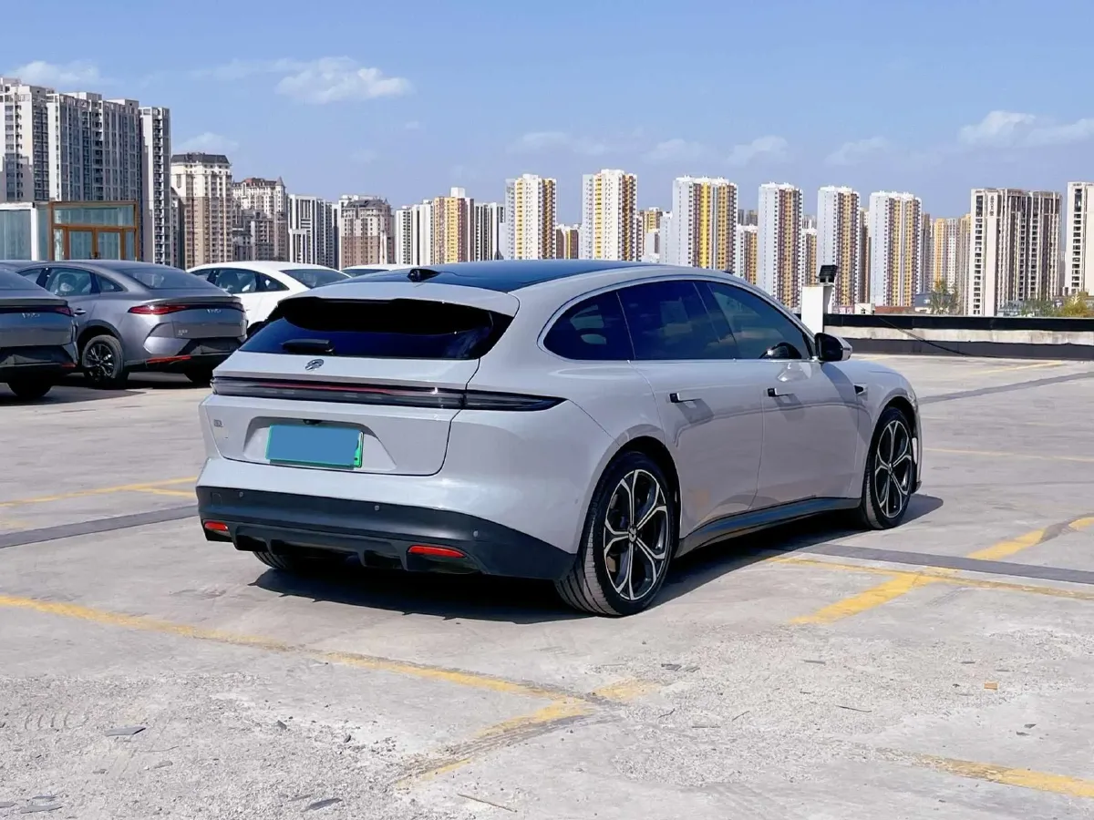 2023 NIO ET5T BEV 75KWH,autocango,china used car exporter,china ev exporter,chinese used car exporter,chinese used ev exporter