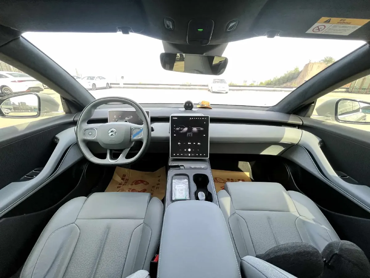 2023 NIO ET5T BEV 75KWH,autocango,china used car exporter,china ev exporter,chinese used car exporter,chinese used ev exporter