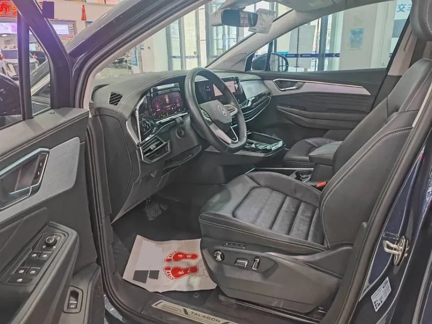 2022 Volkswagen Talagon 2.0T 220HP L4 7DCT,autocango,china used car exporter,china ev exporter,chinese used car exporter,chinese used ev exporter