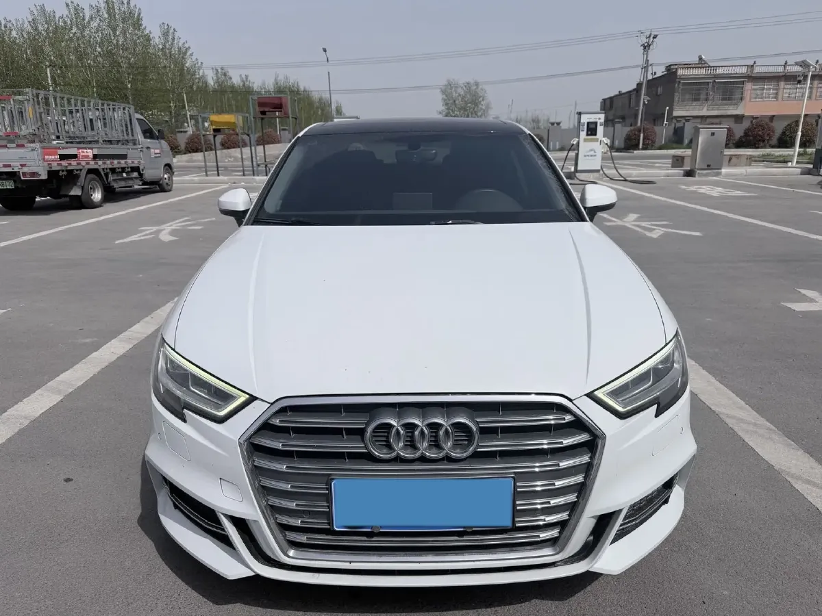 2020 Audi A3 1.4T 150HP L4 7DCT,autocango,china used car exporter,china ev exporter,chinese used car exporter,chinese used ev exporter