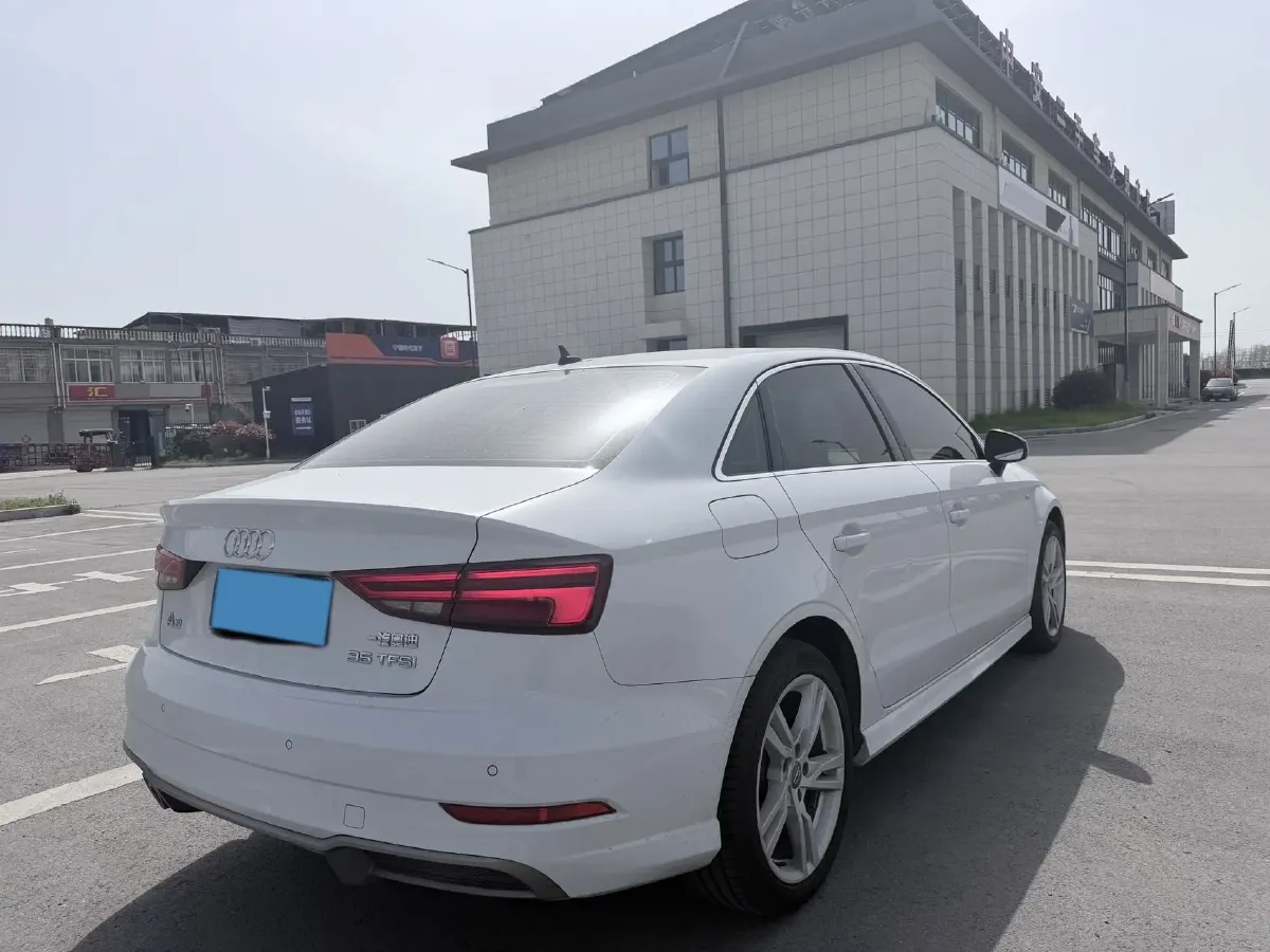 2020 Audi A3 1.4T 150HP L4 7DCT,autocango,china used car exporter,china ev exporter,chinese used car exporter,chinese used ev exporter