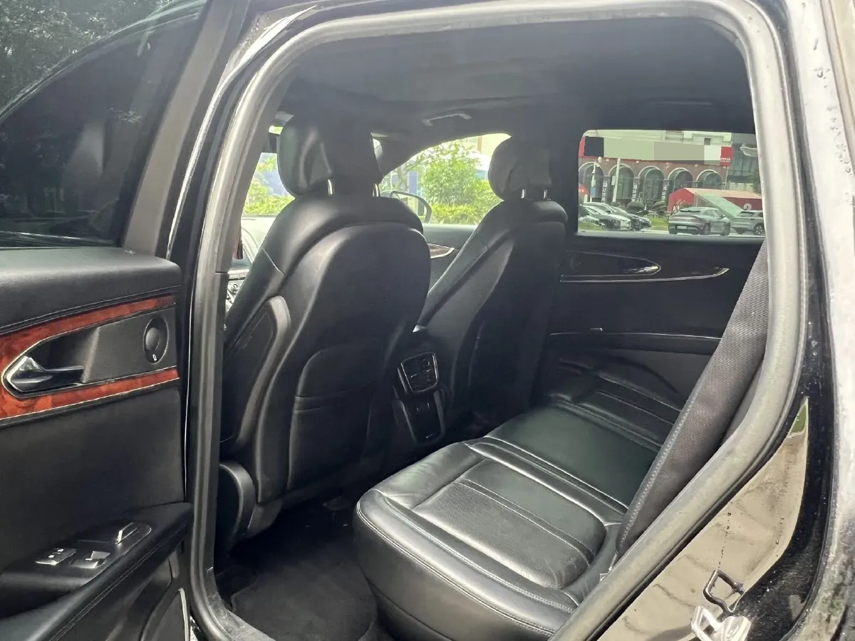 2017 Lincoln MKX 2.7T 340HP V6 6AT,autocango,china used car exporter,china ev exporter,chinese used car exporter,chinese used ev exporter