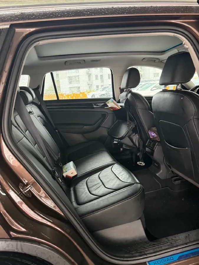 2019 Chevrolet Equinox 2.0T 260HP L4 9AT,autocango,china used car exporter,china ev exporter,chinese used car exporter,chinese used ev exporter