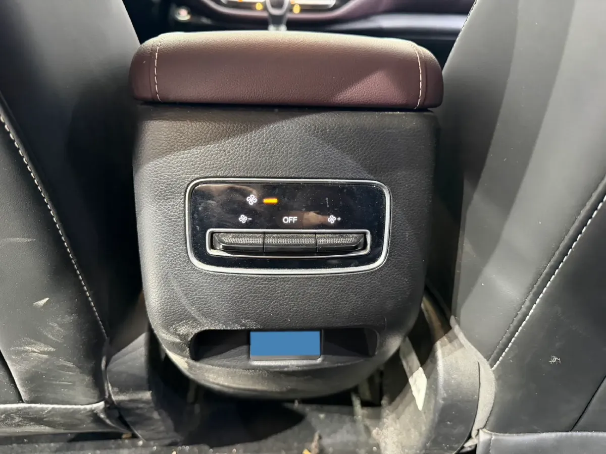 2021 GAC Trumpchi M6 1.5T 169HP L4 7DCT,autocango,china used car exporter,china ev exporter,chinese used car exporter,chinese used ev exporter