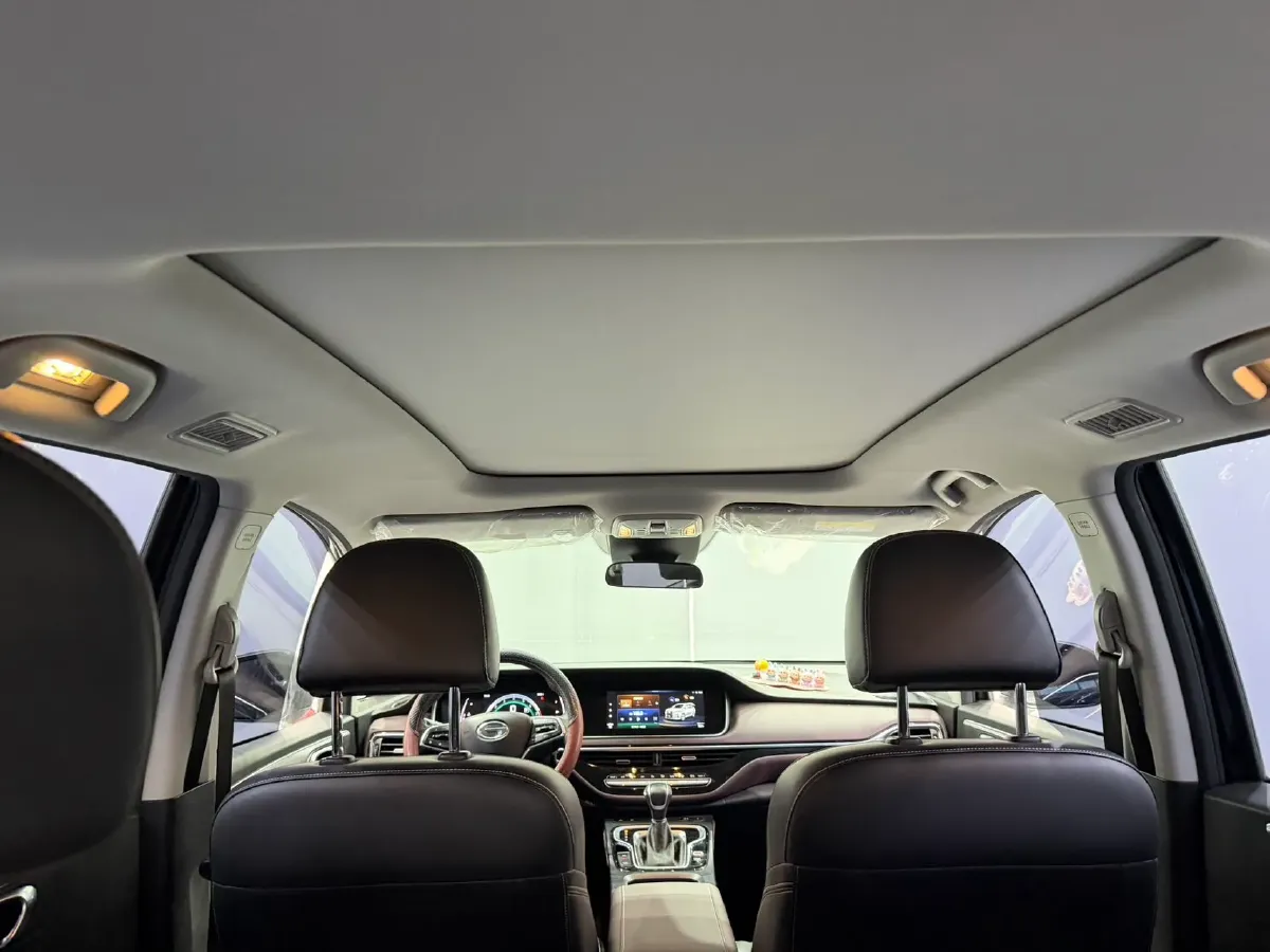 2021 GAC Trumpchi M6 1.5T 169HP L4 7DCT,autocango,china used car exporter,china ev exporter,chinese used car exporter,chinese used ev exporter