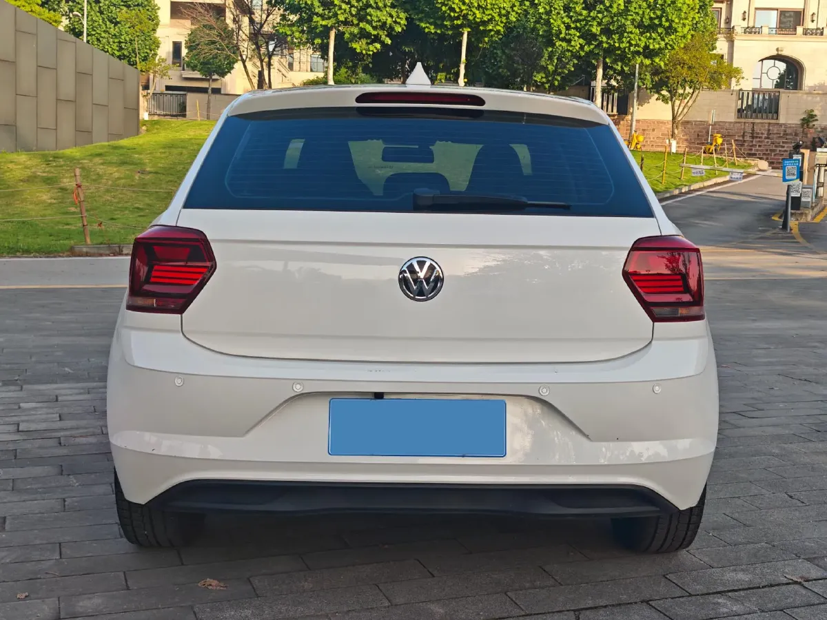 2019 Volkswagen Polo 1.5L 113HP L4 5MT,autocango,china used car exporter,china ev exporter,chinese used car exporter,chinese used ev exporter