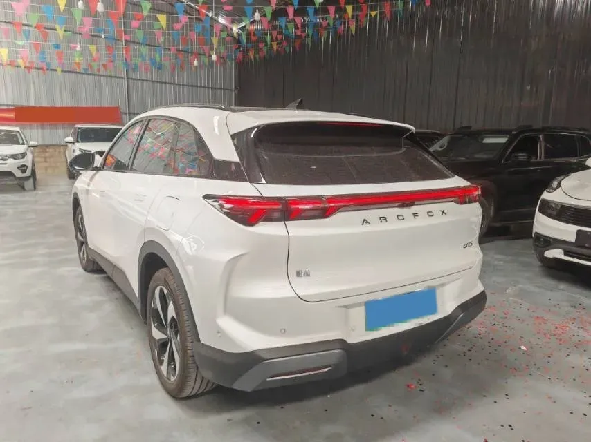 2026 ARCFOX αT5 REEV 105HP REEV,autocango,china used car exporter,china ev exporter,chinese used car exporter,chinese used ev exporter