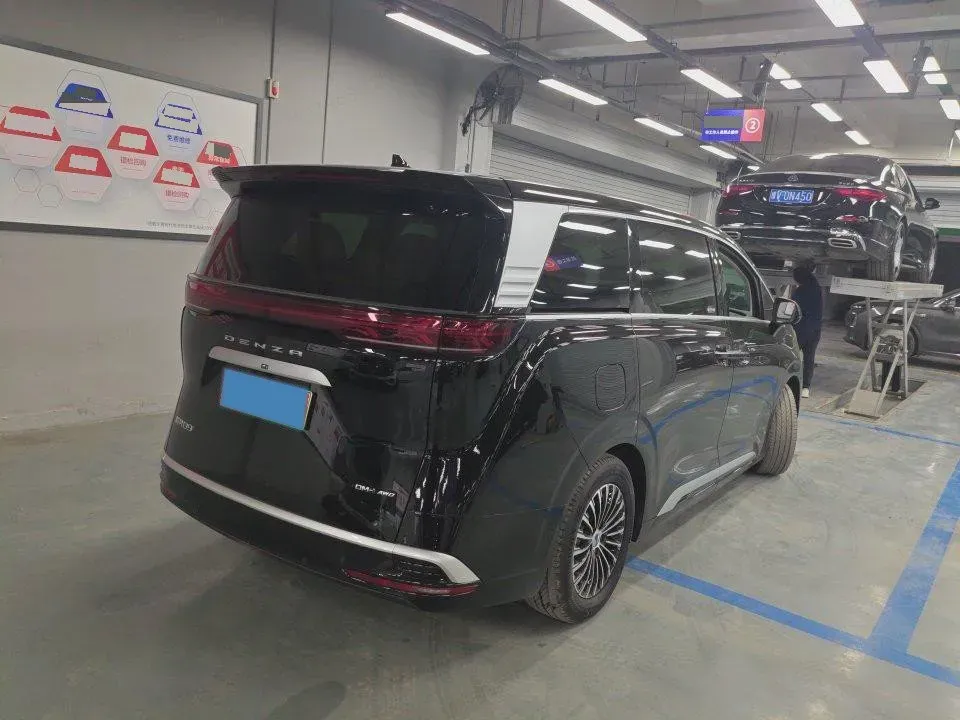 2024 Denza D9 1.5T 139HP L4 E-CVT PHEV 40KWH,autocango,china used car exporter,china ev exporter,chinese used car exporter,chinese used ev exporter
