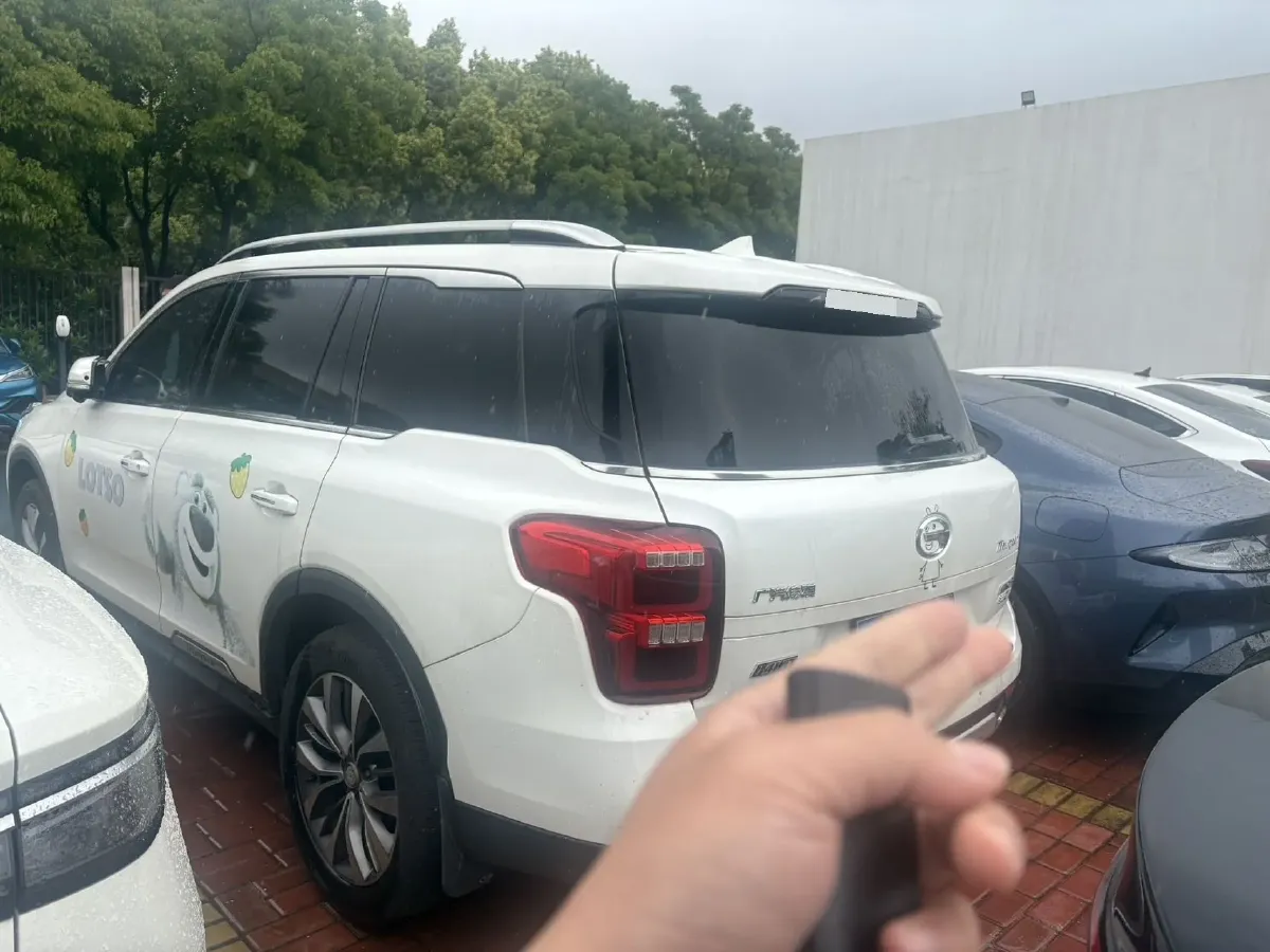 2017 GAC Trumpchi GS8 2.0T 201HP L4 6AT,autocango,china used car exporter,china ev exporter,chinese used car exporter,chinese used ev exporter